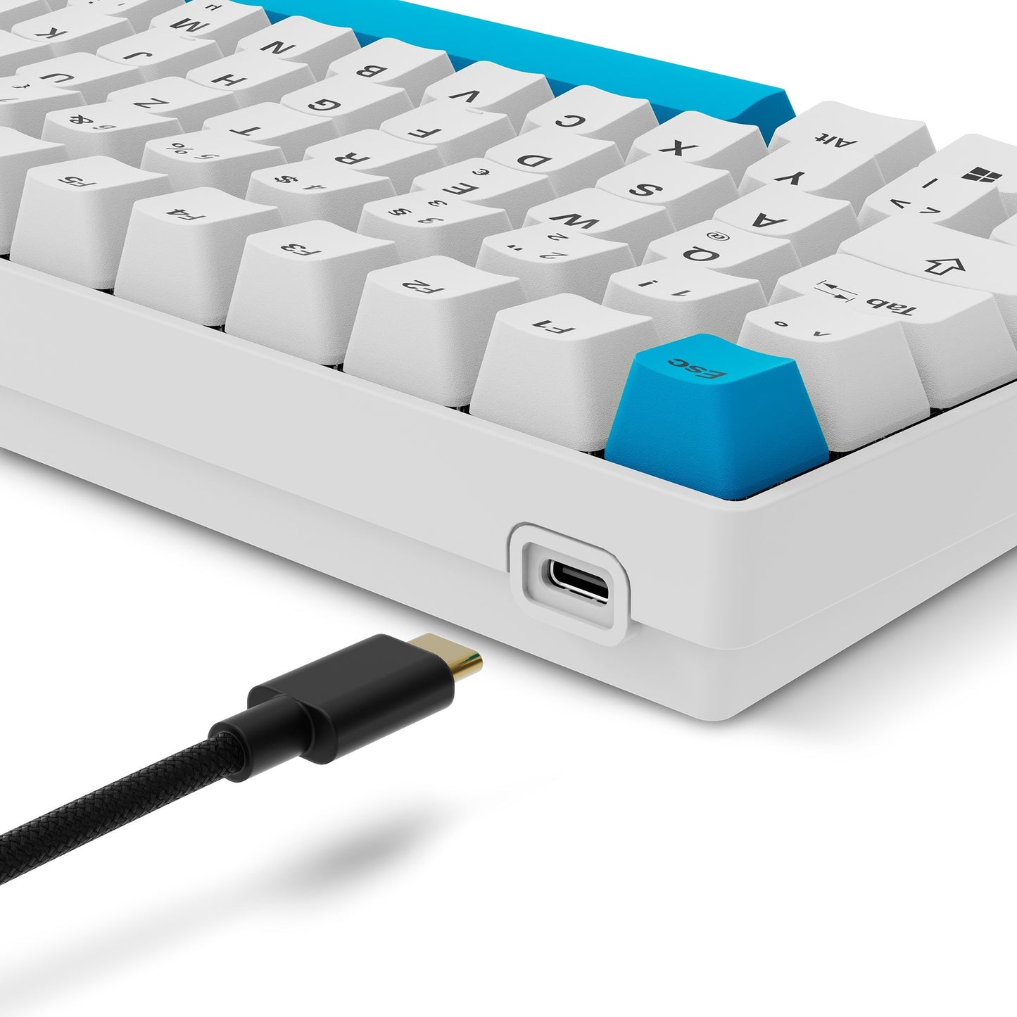 Sharkoon SKILLER SGK50 S2 PBT (weiss, DE-Layout, Gateron G Pro 3.0 Yellow)