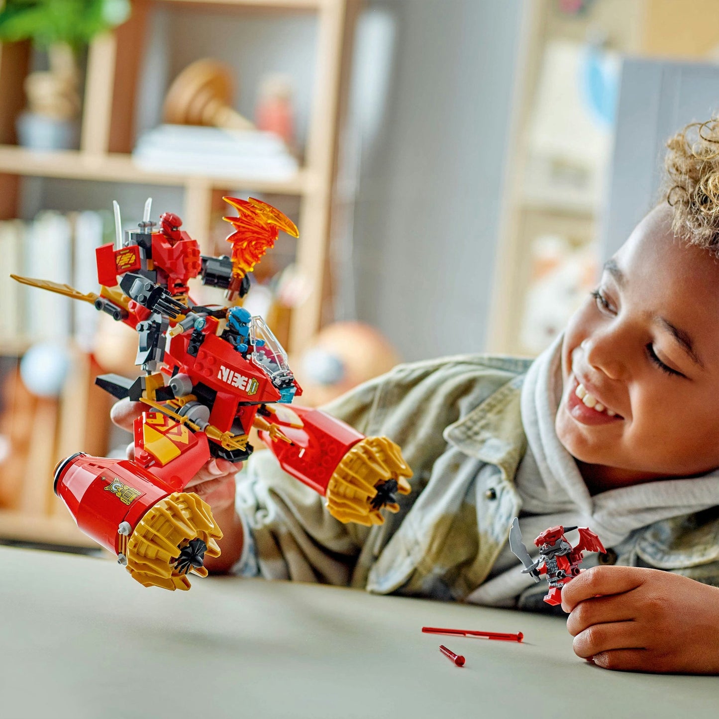 71830 Ninjago Kais Sturmreiter-Mech, Konstruktionsspielzeug